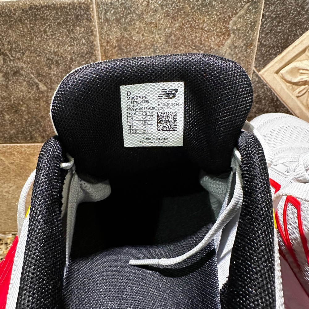 Men’s New Balance 880 Fresh Foam V14. - Picture 9 of 14